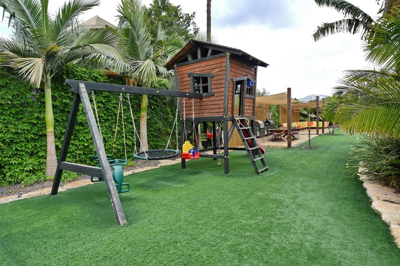Luxury Suites Yesod Hamaala Exterior photo